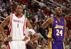 开云APP-那不勒斯半决赛血战本菲卡，库里砍下50记关键球，全场沸腾